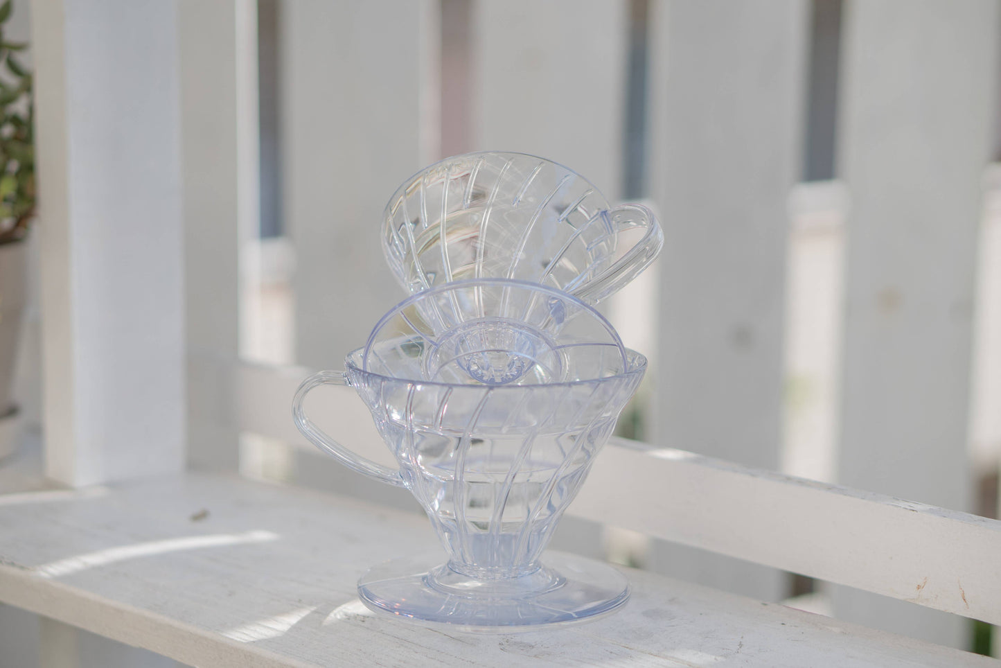 V60 Plastic Coffee Dripper Clear